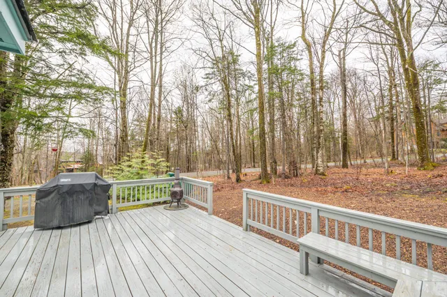 $599,000 | 5 Alpine Loop Road, West Dover, VT 05356