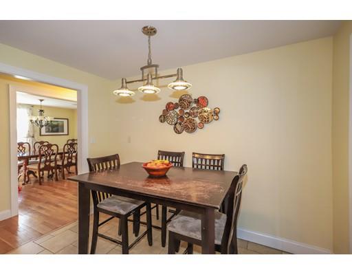 38 Renwick Road Wakefield, MA 01880 - Photo 7 of 30