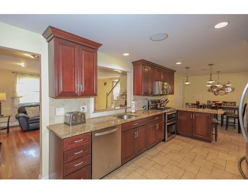 38 Renwick Road Wakefield, MA 01880 - Photo 8 of 30