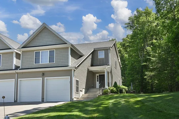 $749,000 | 51 Luka Drive, Unit 51, Grafton, MA 01519