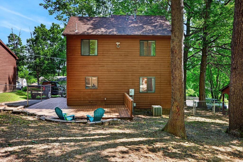 1504 5th Street Waynesboro, VA 22980 - Photo 5 of 33