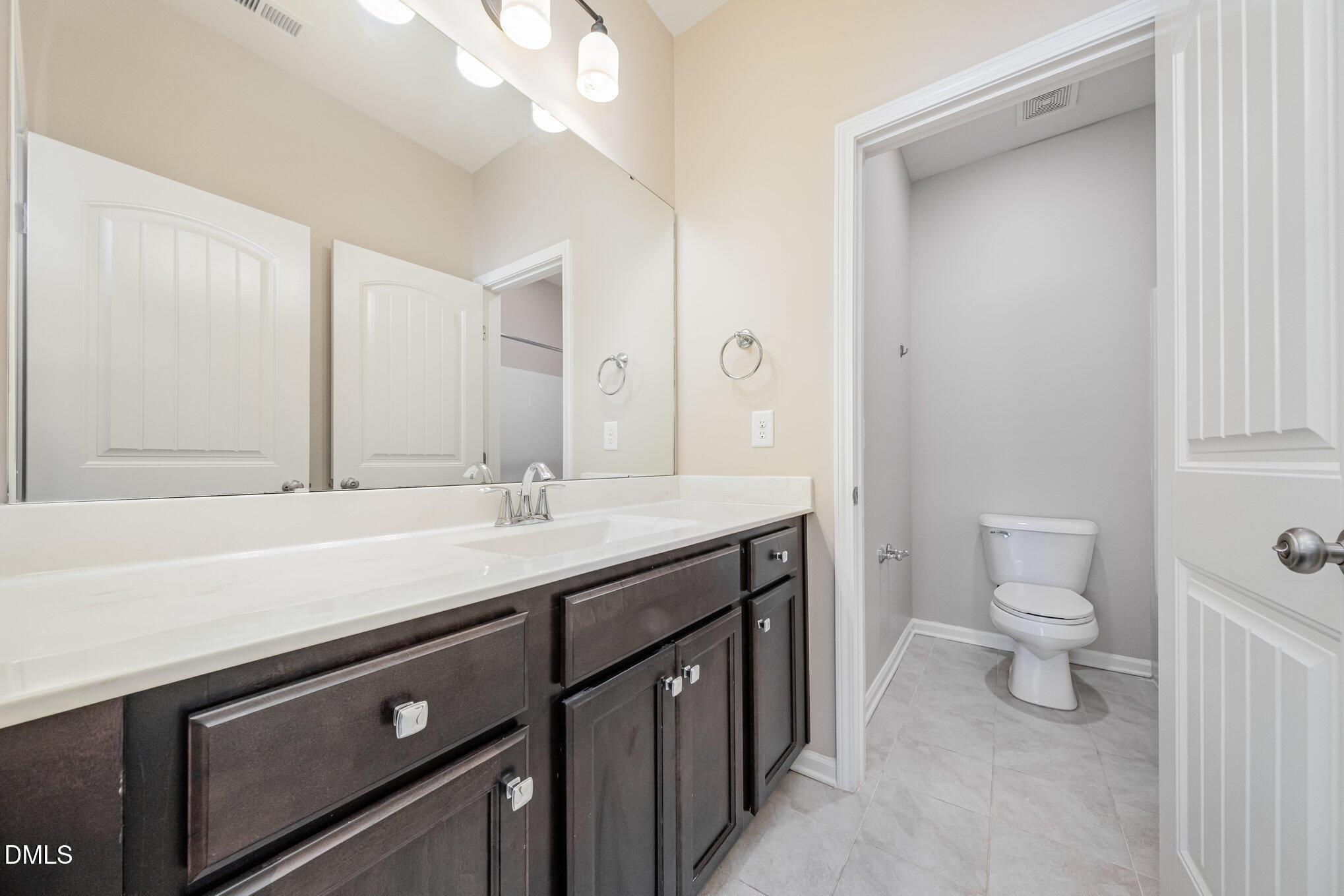 229 Zante Currant Road Durham, NC 27703 - Photo 22 of 32 024_file_325