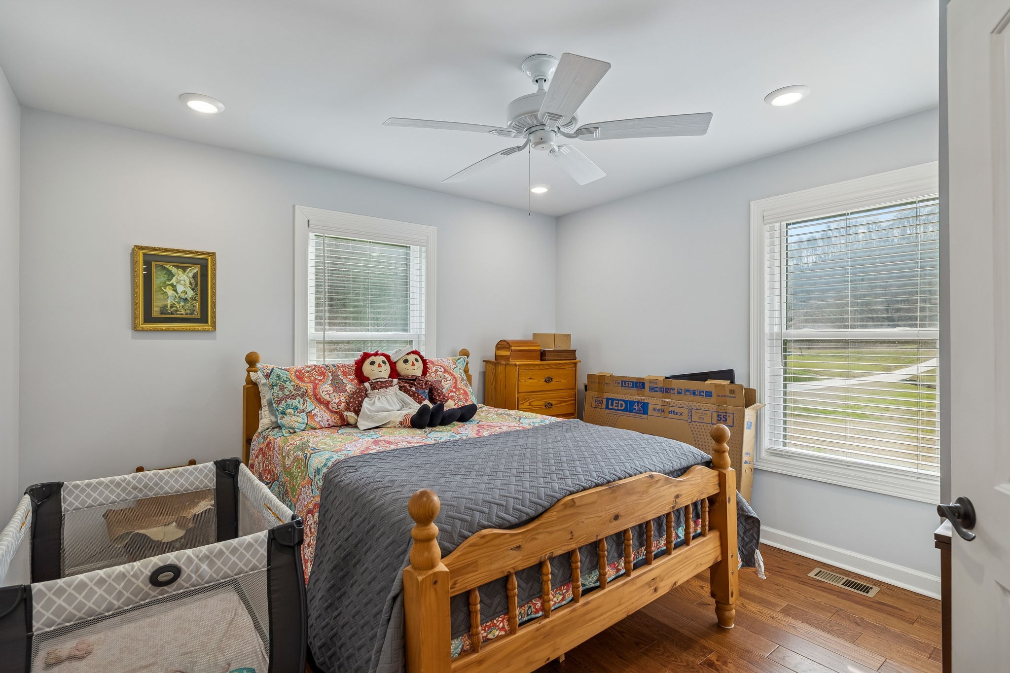 76 Cathcart Road Frankewing, TN 38459 - Photo 22 of 25 a bedroom with a bed and window
