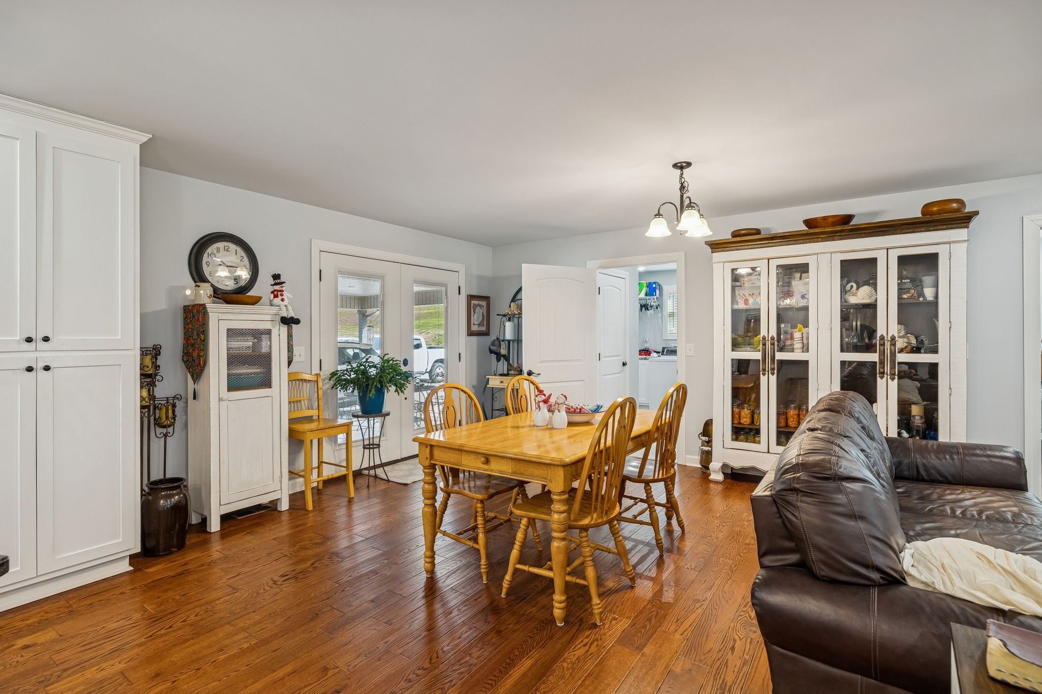 76 Cathcart Road Frankewing, TN 38459 - Photo 25 of 25 a living room with furniture and wooden floor