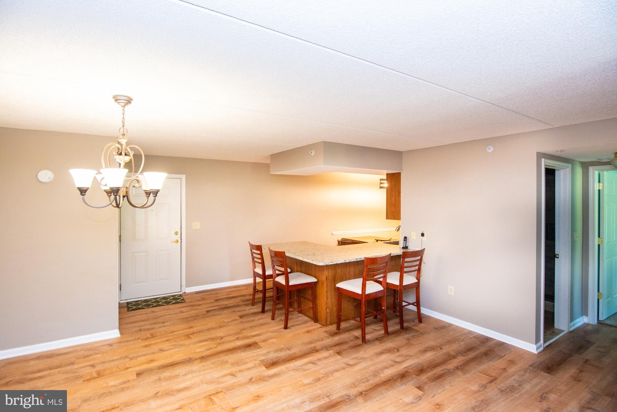 618 Brandon Road Norristown, PA 19403 - Photo 8 of 30 Gallery Image 8