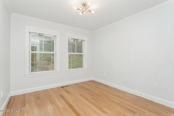 $5,500 | 347 Delavan Avenue, Unit A, Greenwich, CT 06830