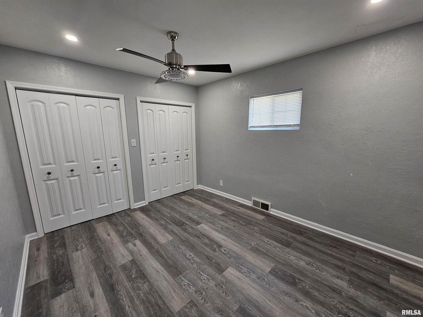 219 South 19th Street Mount Vernon, IL 62864 - Photo 15 of 32