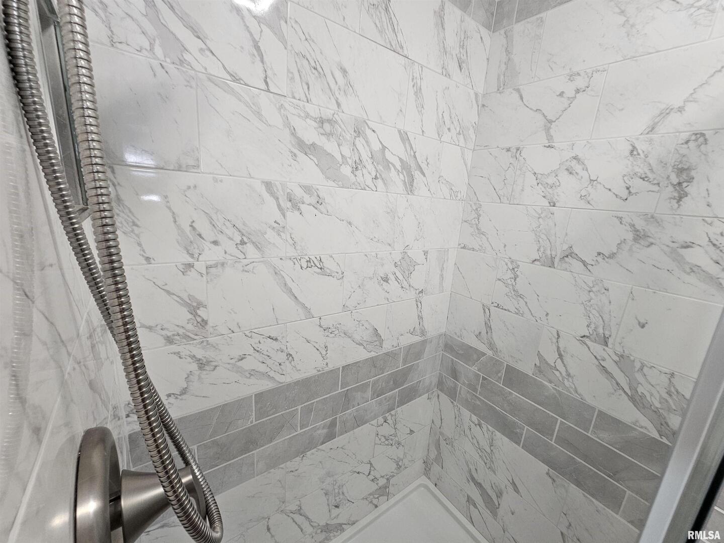 219 South 19th Street Mount Vernon, IL 62864 - Photo 23 of 32