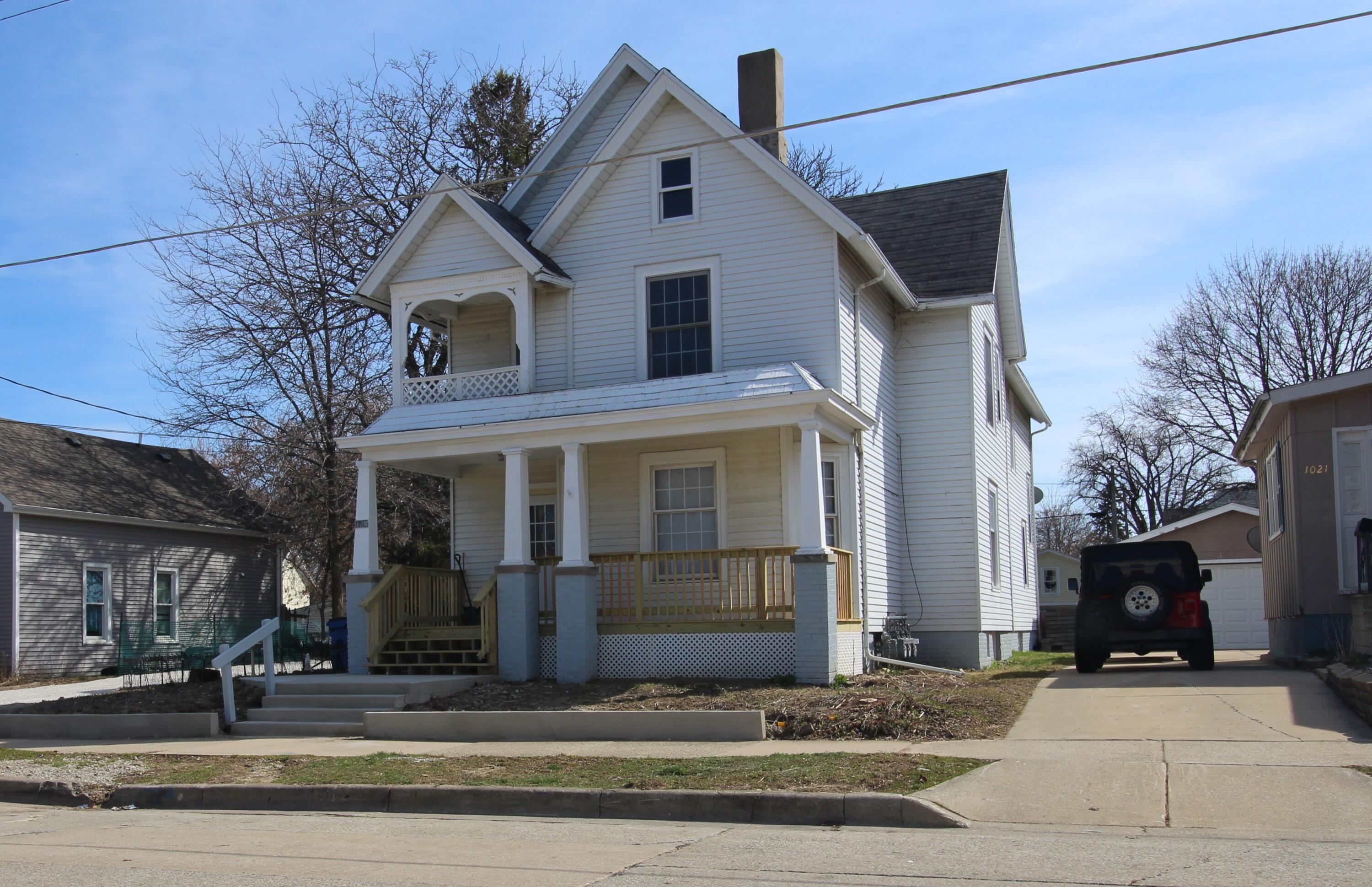 1015 Hagerer Street Racine, WI 53402 - Photo 29 of 31 Street View