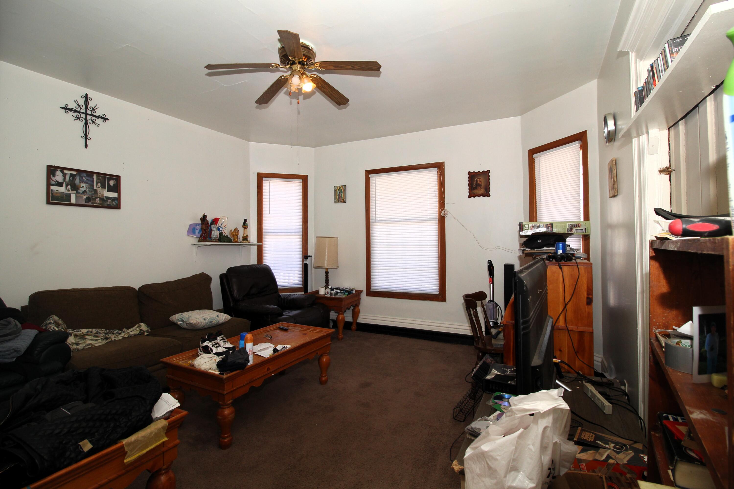 1015 Hagerer Street Racine, WI 53402 - Photo 6 of 31 Living Room 1