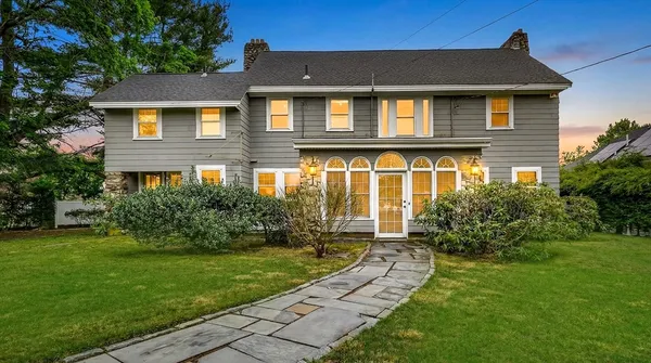$1,095,000 | 46 Birch Street, Westwood, MA 02090