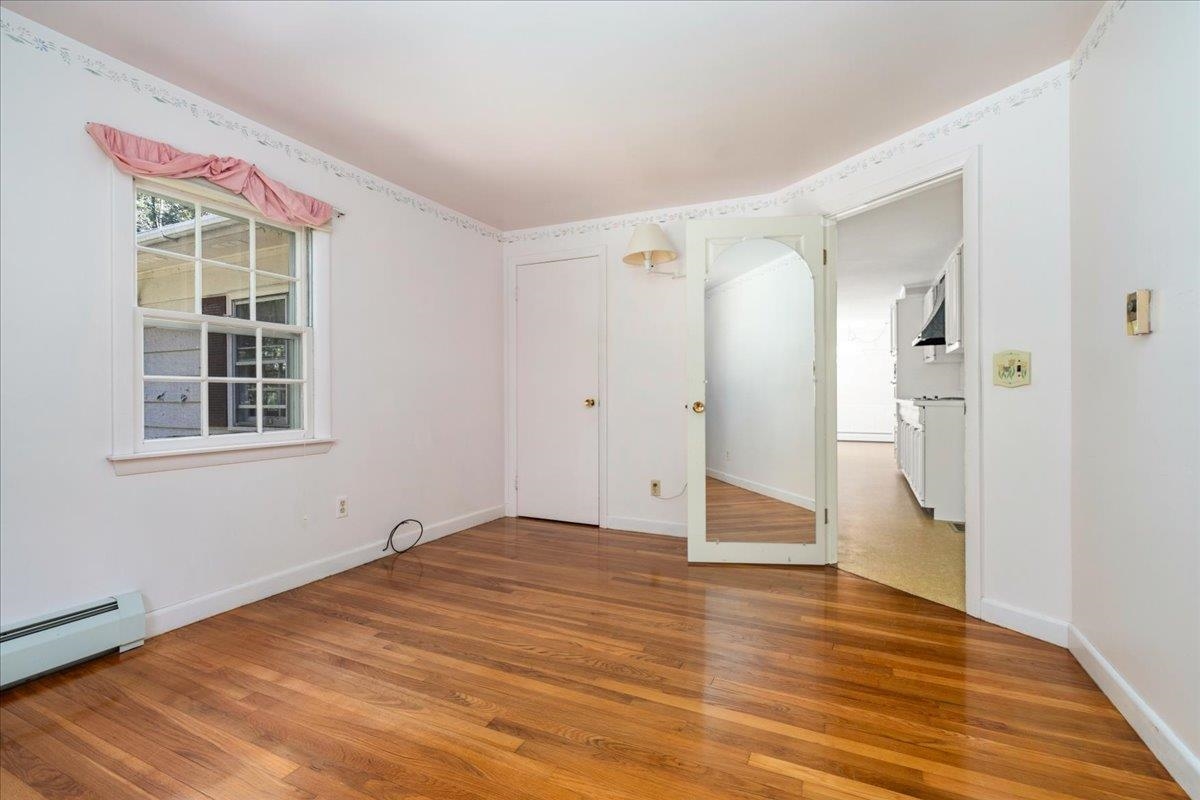 76 Windham Road Hudson, NH 03051 - Photo 15 of 40