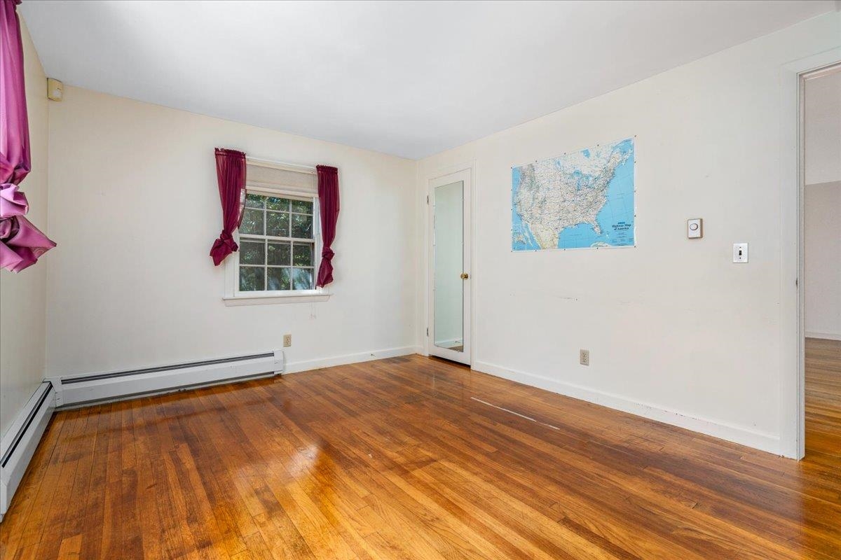 76 Windham Road Hudson, NH 03051 - Photo 19 of 40