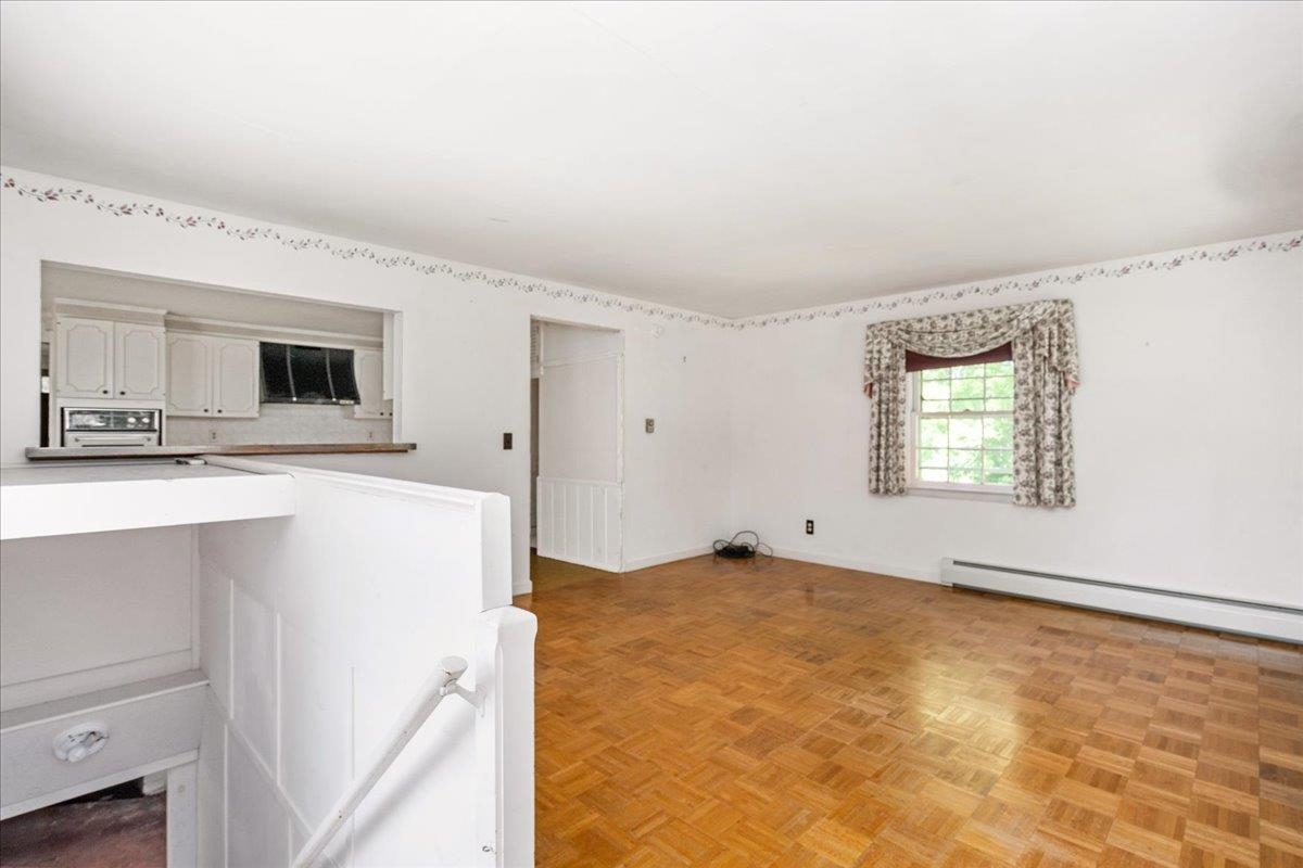 76 Windham Road Hudson, NH 03051 - Photo 20 of 40