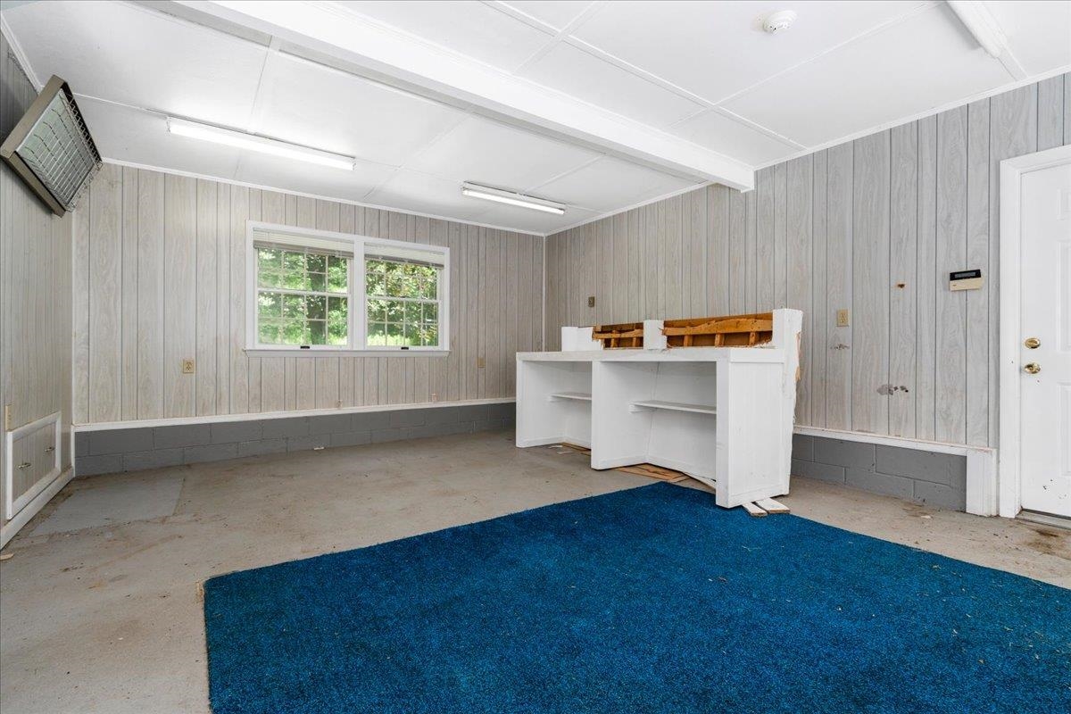 76 Windham Road Hudson, NH 03051 - Photo 25 of 40