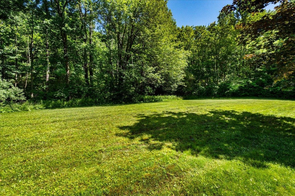 76 Windham Road Hudson, NH 03051 - Photo 34 of 40