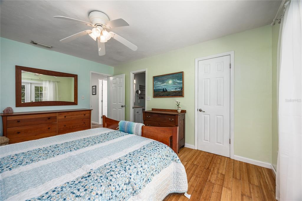11212 Southwest 86th Place Gainesville, FL 32608 - Photo 27 of 50