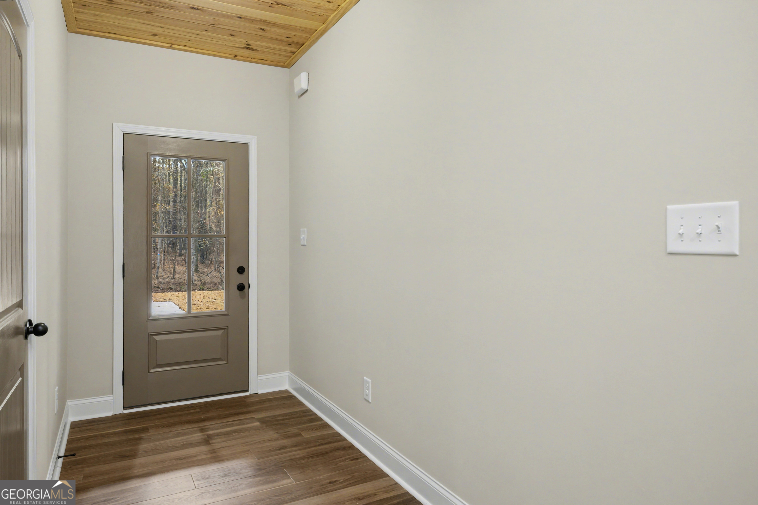 2289 Mount Carmel Road Newnan, GA 30263 - Photo 5 of 29