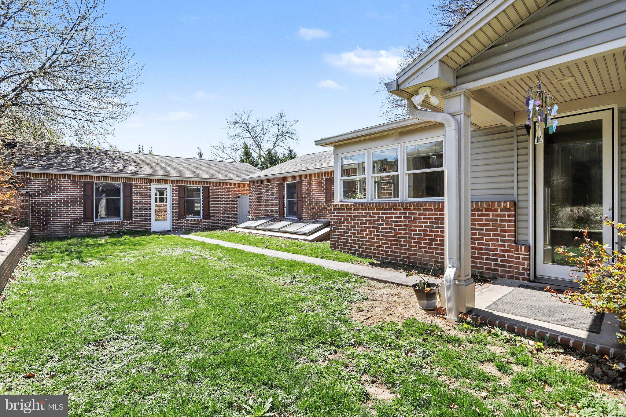 4620 North Road Harrisburg, PA 17109 - Photo 16 of 44