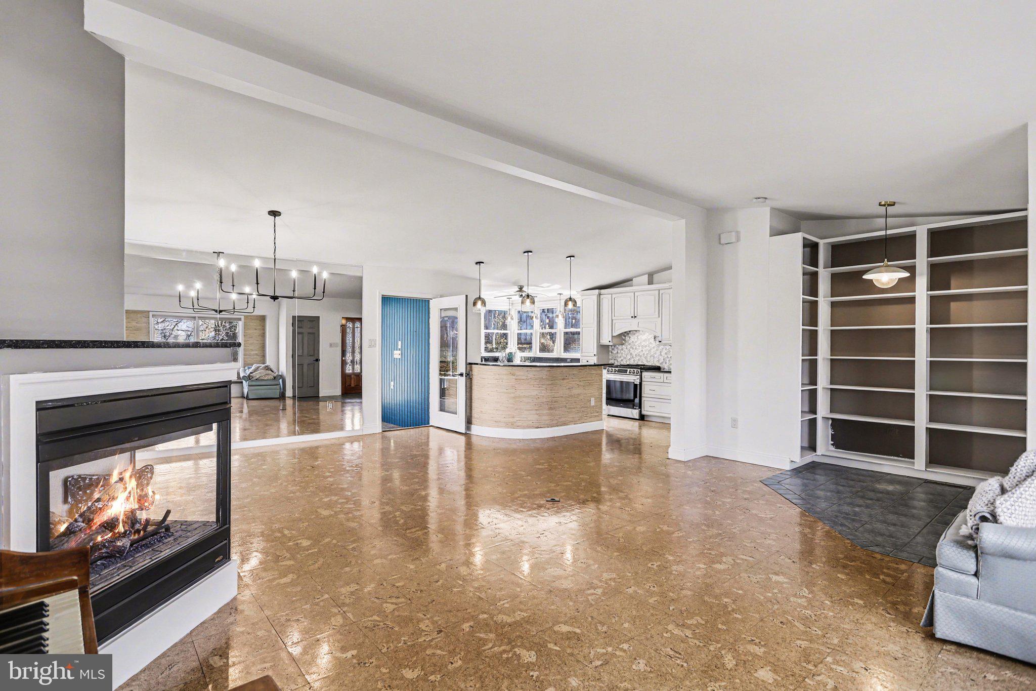 4620 North Road Harrisburg, PA 17109 - Photo 7 of 44