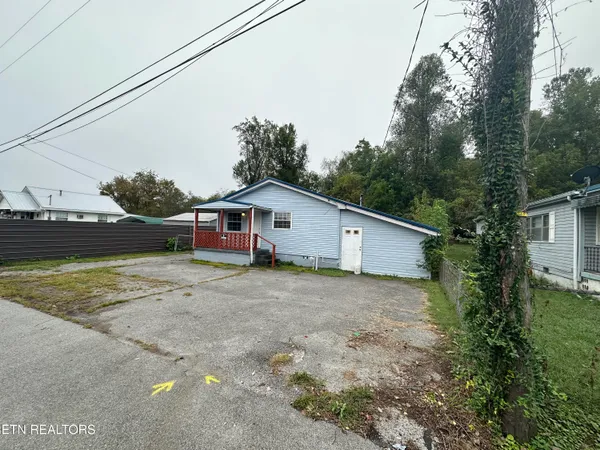 $109,000 | 252 Chasteen Drive, Middlesboro, KY 40965