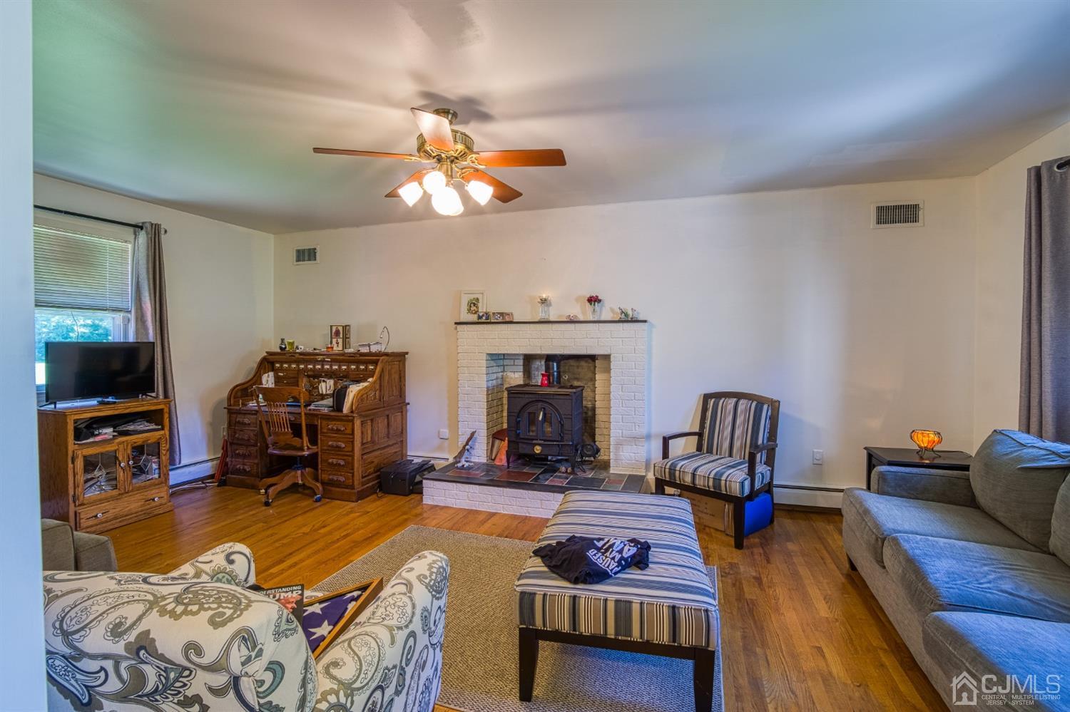 303 Friendship Road Cranbury, NJ 08512 - Photo 24 of 31 Gallery Image 24