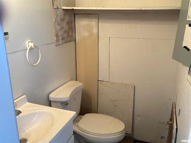 $74,000 | 1010 Steven Lane, Murphysboro, IL 62966