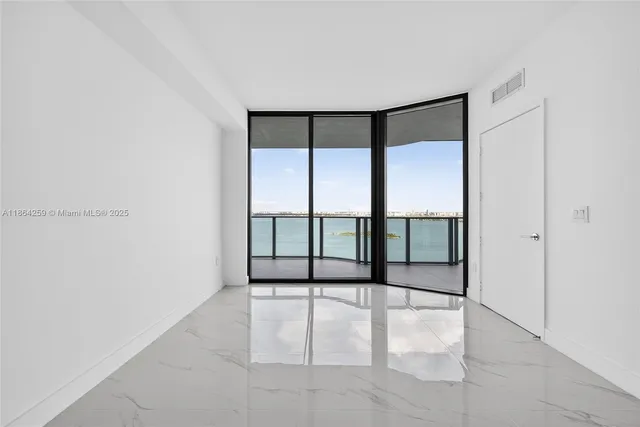 $1,894,999 | 700 Northeast 24th Street, Unit 2606, Miami, FL 33137