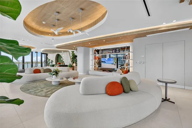 $1,894,999 | 700 Northeast 24th Street, Unit 2606, Miami, FL 33137