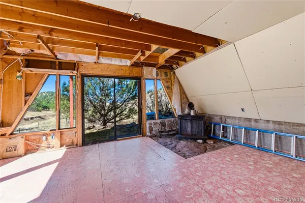 $173,900 | 177 Bunker Hill Circle, Silver Cliff, CO 81252