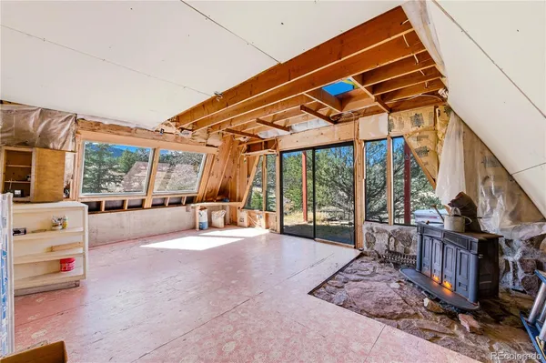 $173,900 | 177 Bunker Hill Circle, Silver Cliff, CO 81252
