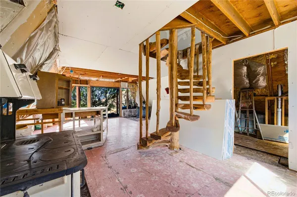 $173,900 | 177 Bunker Hill Circle, Silver Cliff, CO 81252