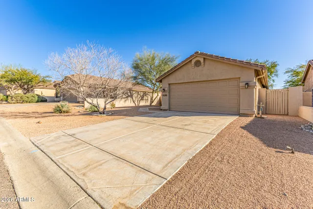$2,950 | 10245 East Penstamin Drive, Scottsdale, AZ 85255