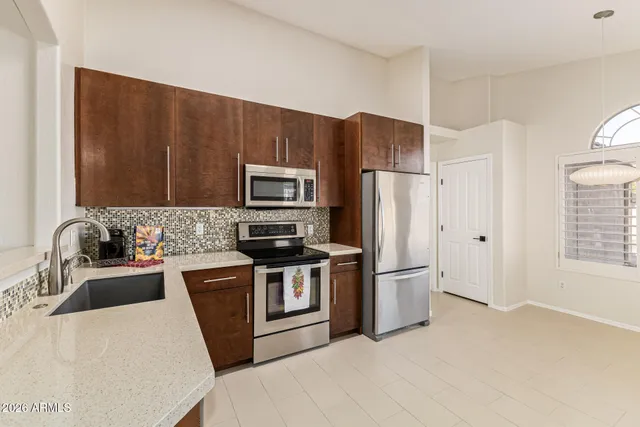 $2,950 | 10245 East Penstamin Drive, Scottsdale, AZ 85255