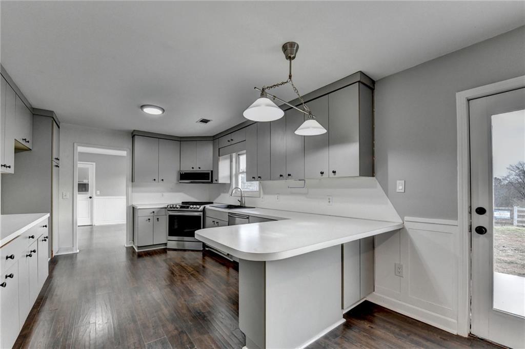 9235 Old Federal Road Ball Ground, GA 30107 - Photo 11 of 52