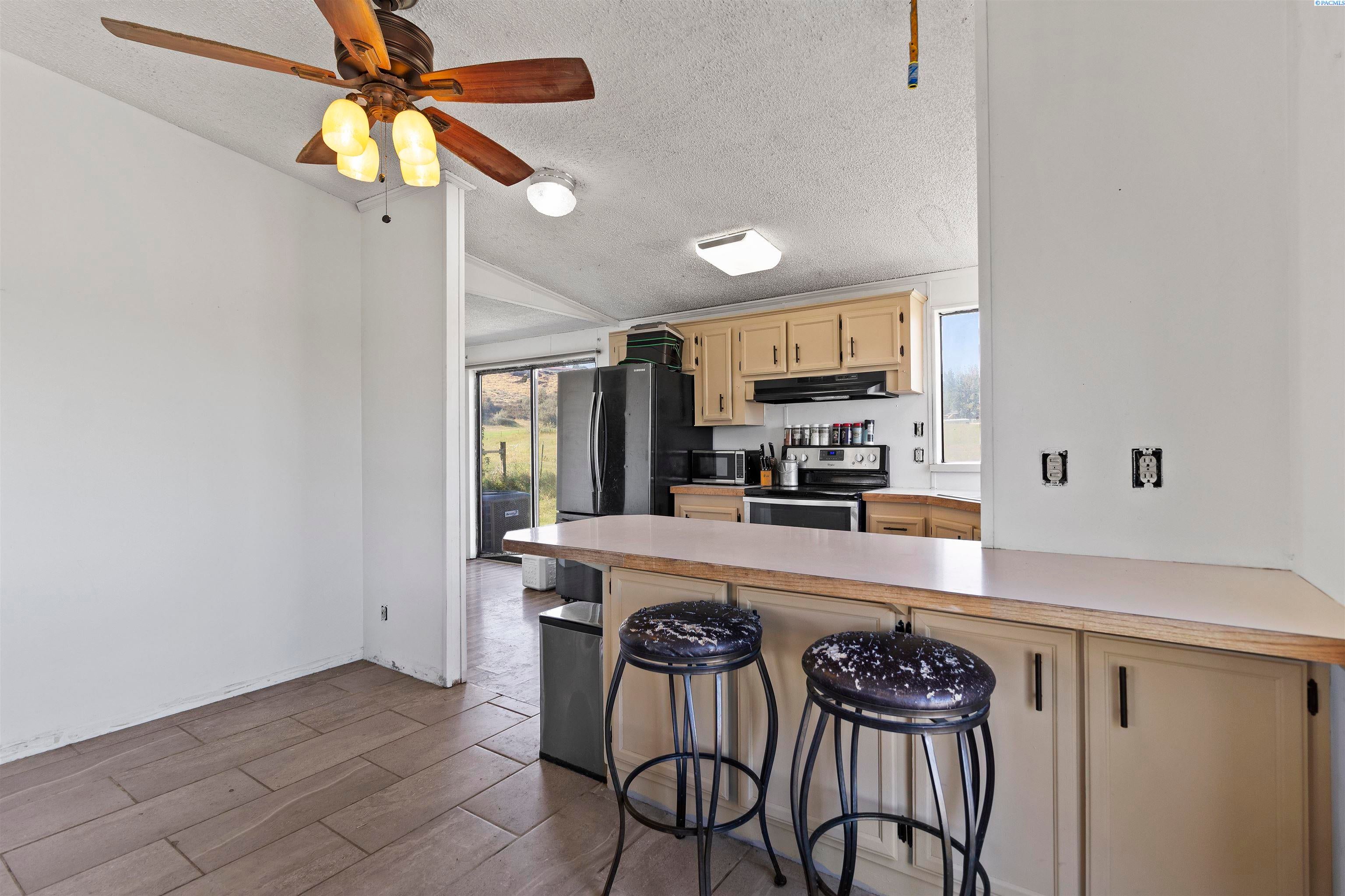 35206 West Rayhill Road Benton City, WA 99320 - Photo 18 of 32 Gallery Image 18