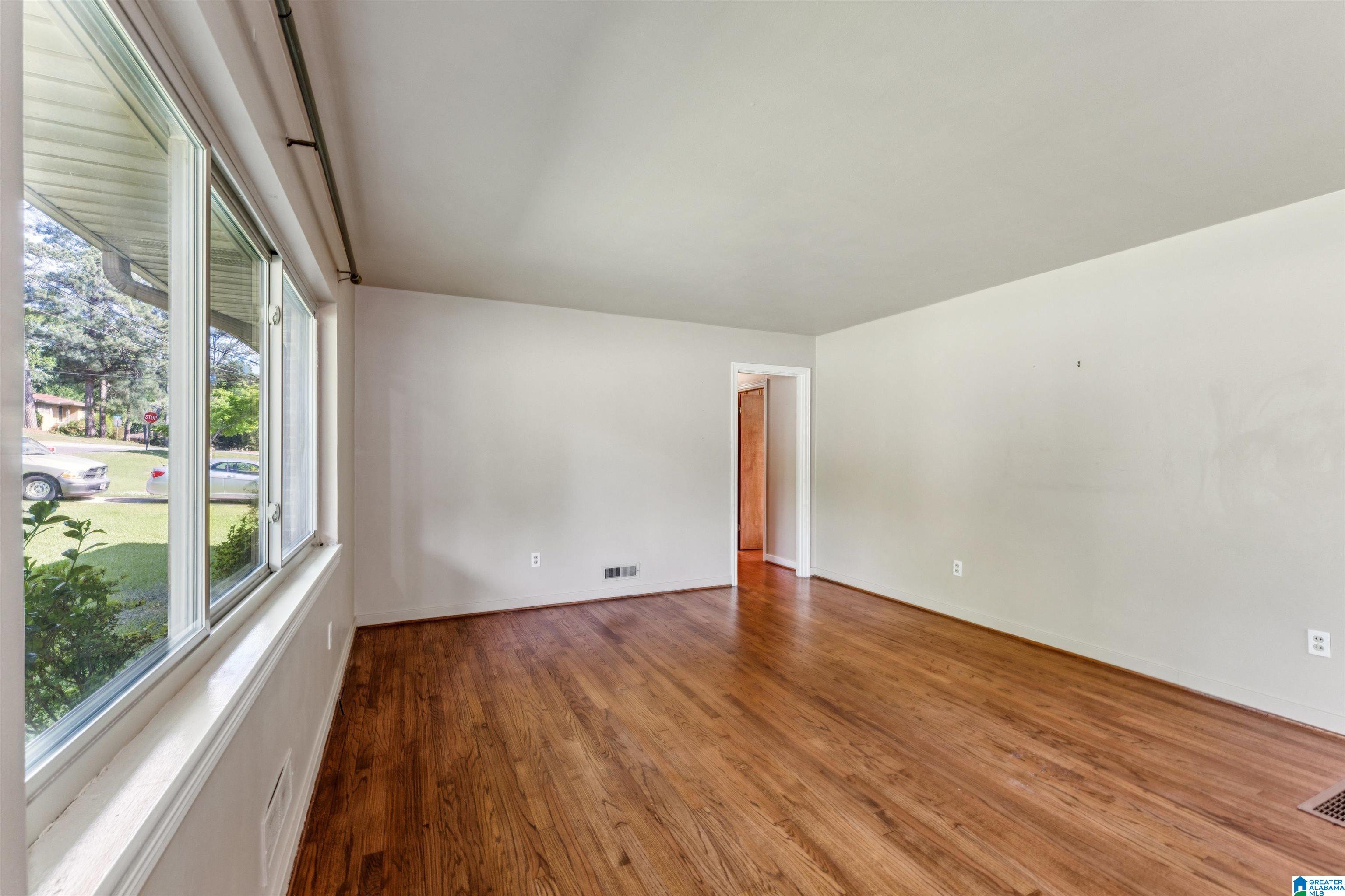 709 Elm Street Birmingham, AL 35206 - Photo 13 of 32