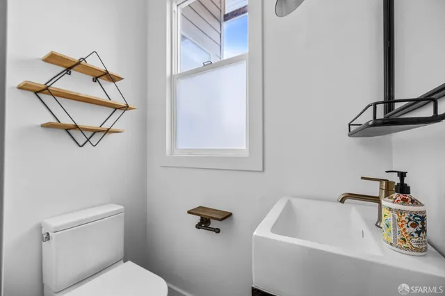 $8,000 | 52 Jeff Adachi Way, San Francisco, CA 94103