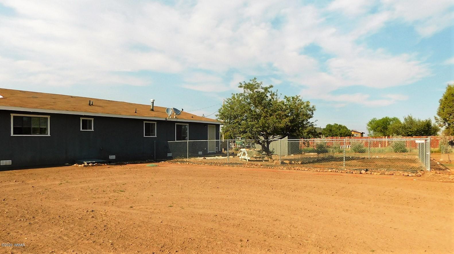 4703 Sawmill Road Clay Springs, AZ 85923 - Photo 15 of 23 Gallery Image 15