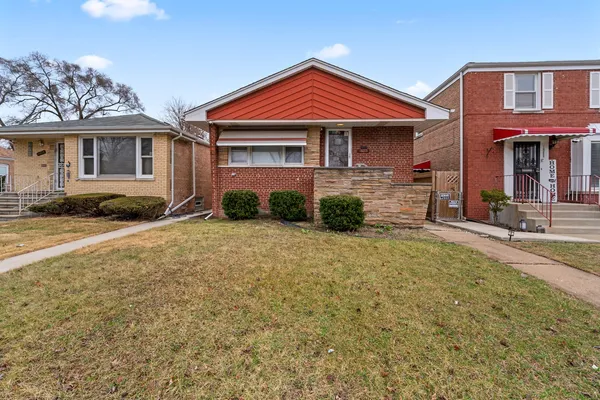 $149,900 | 14231 South State Street, Riverdale, IL 60827