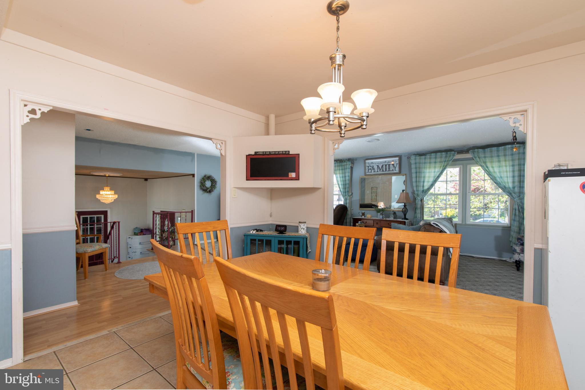 25 Bryant Road Turnersville, NJ 08012 - Photo 17 of 51 Eat-In Kitchen