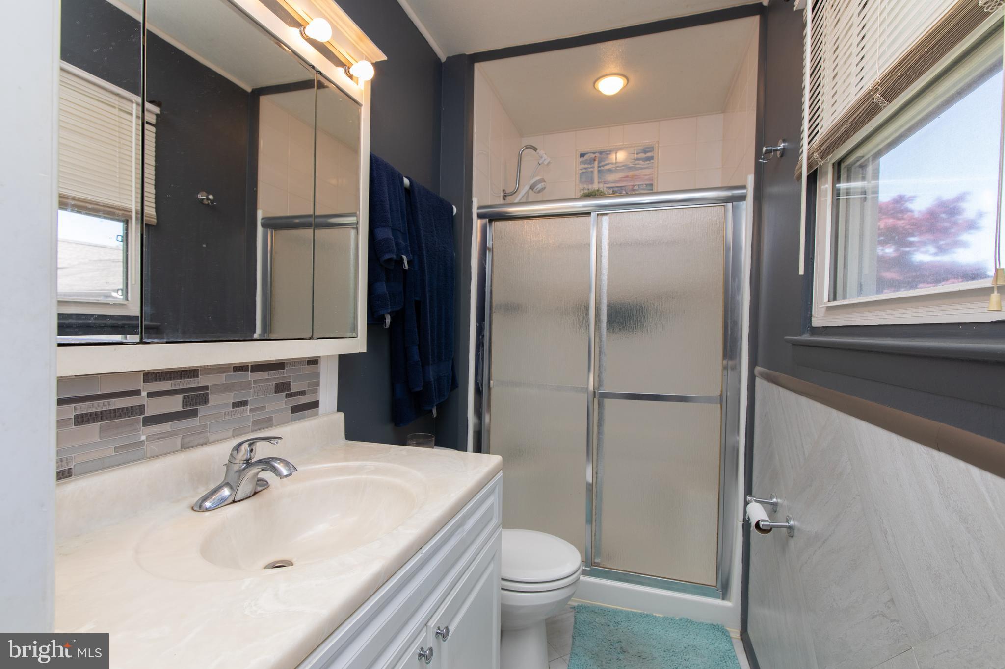 25 Bryant Road Turnersville, NJ 08012 - Photo 22 of 51 Primary Bathroom