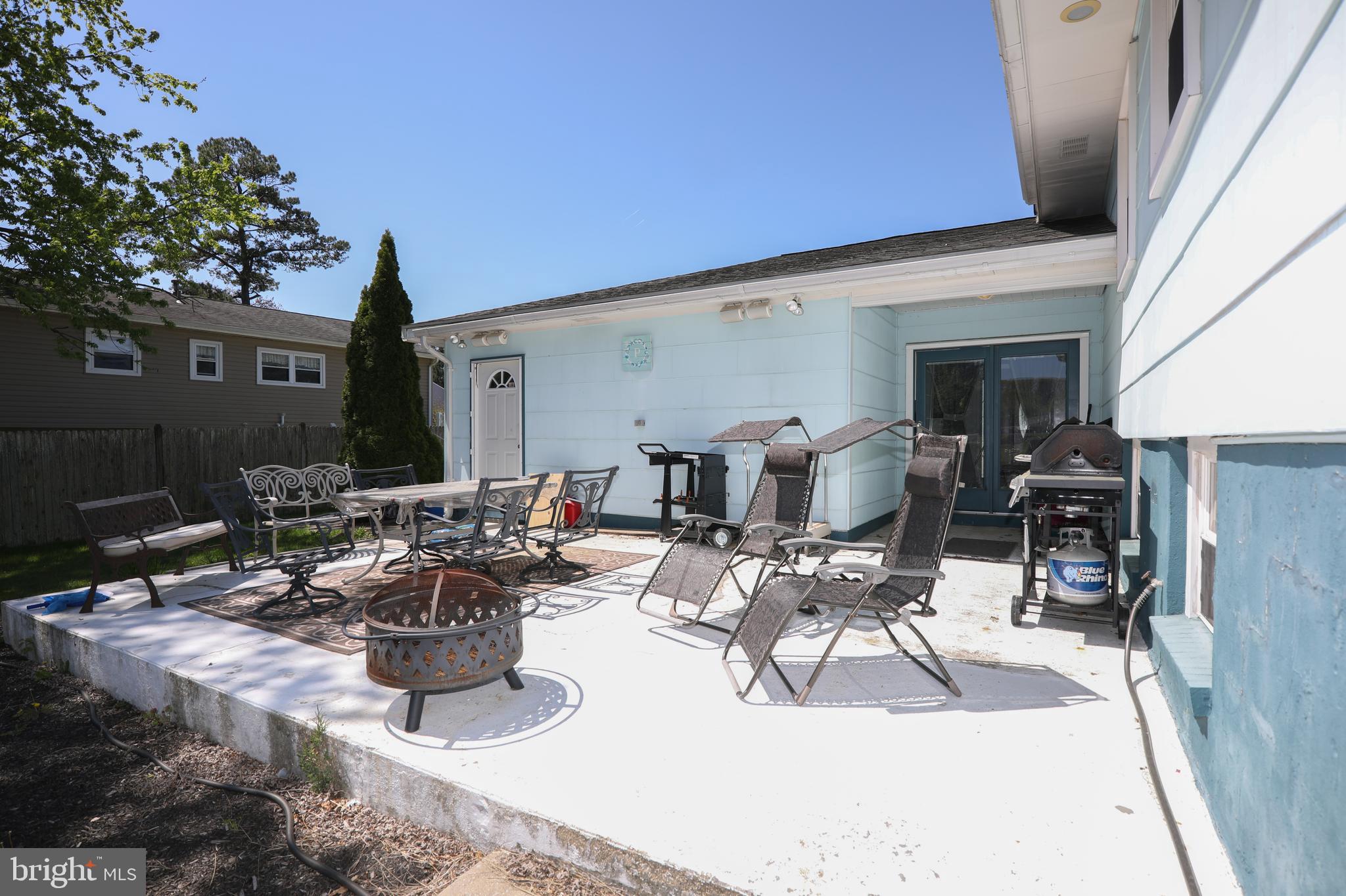 25 Bryant Road Turnersville, NJ 08012 - Photo 45 of 51 Large Back Patio
