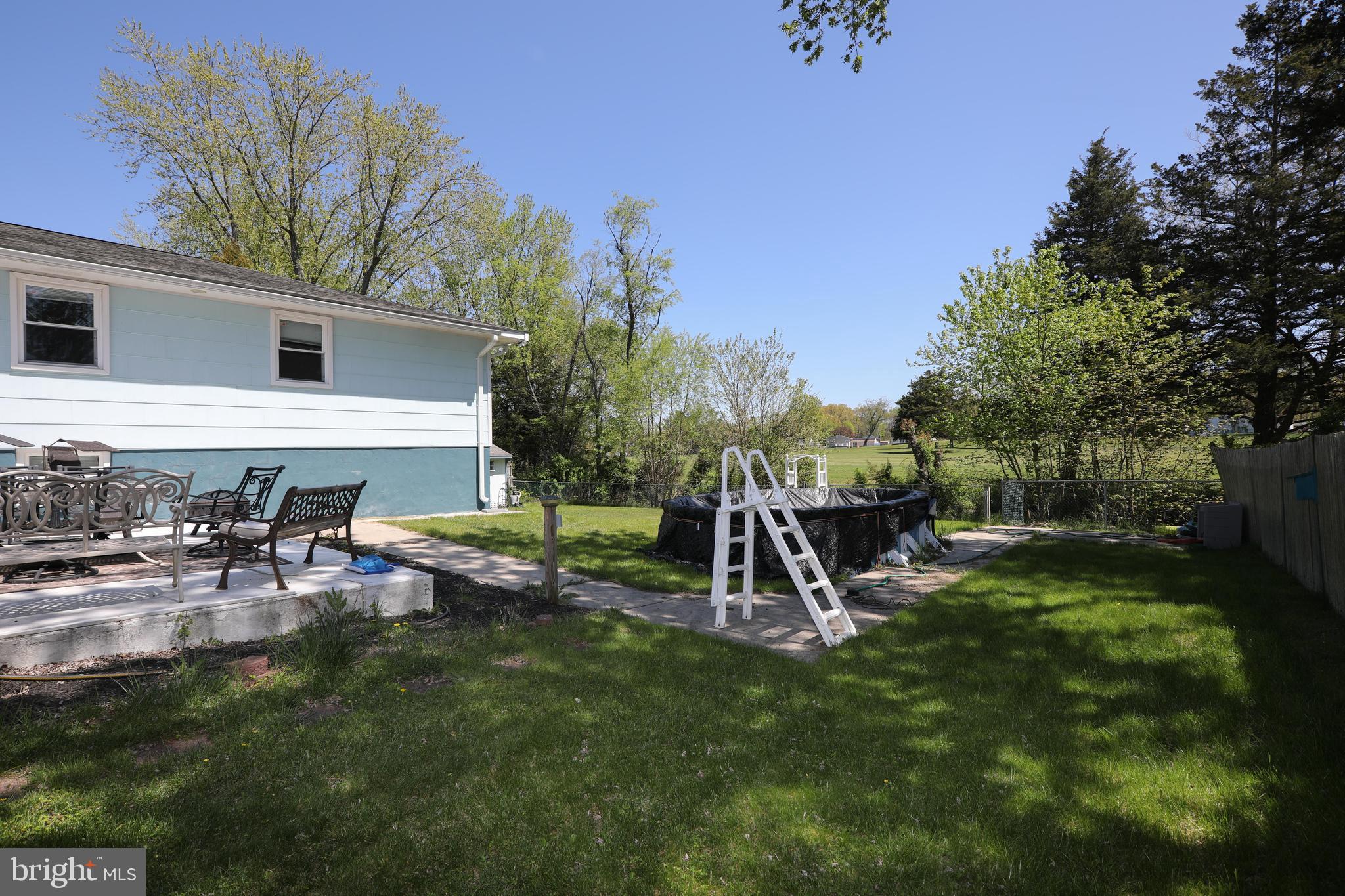 25 Bryant Road Turnersville, NJ 08012 - Photo 47 of 51 Backyard & Above-Ground Pool