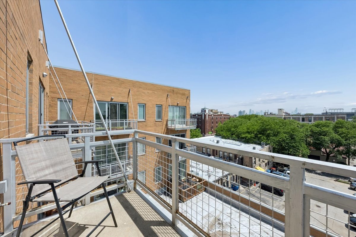 3920 North Sheridan Road, Unit 505 Chicago, IL 60613 - Photo 21 of 26