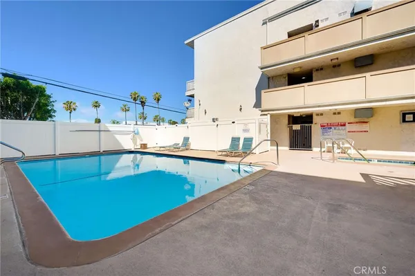 $419,900 | 3565 Linden Avenue, Unit 255, Long Beach, CA 90807