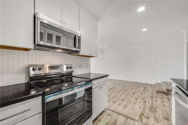 $419,900 | 3565 Linden Avenue, Unit 255, Long Beach, CA 90807