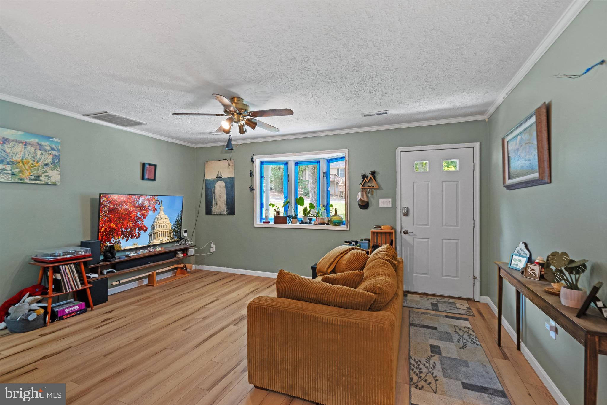 910 Golden W Way Lusby, MD 20657 - Photo 3 of 30