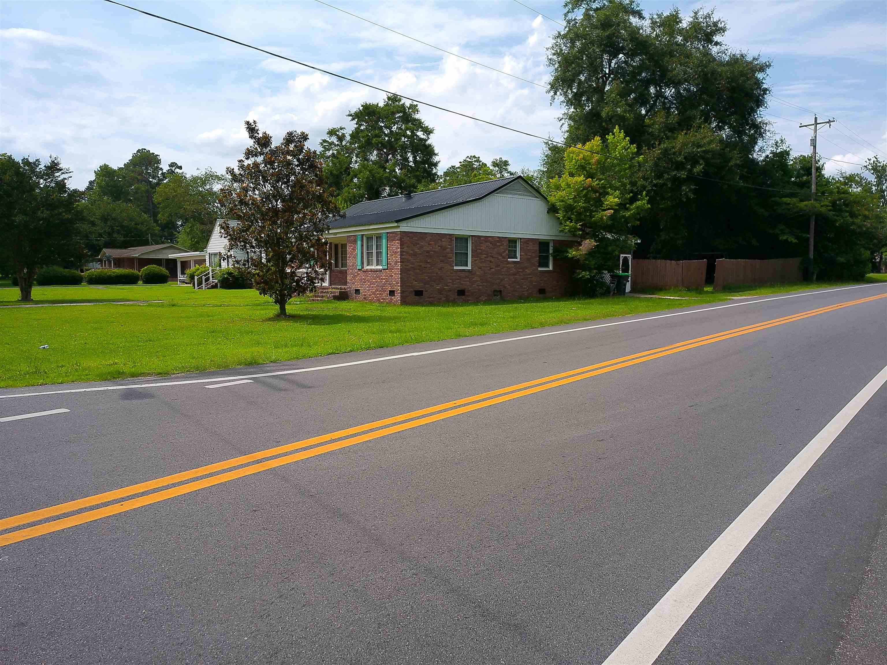 4389 McQueen Street Loris, SC 29569 - Photo 4 of 42