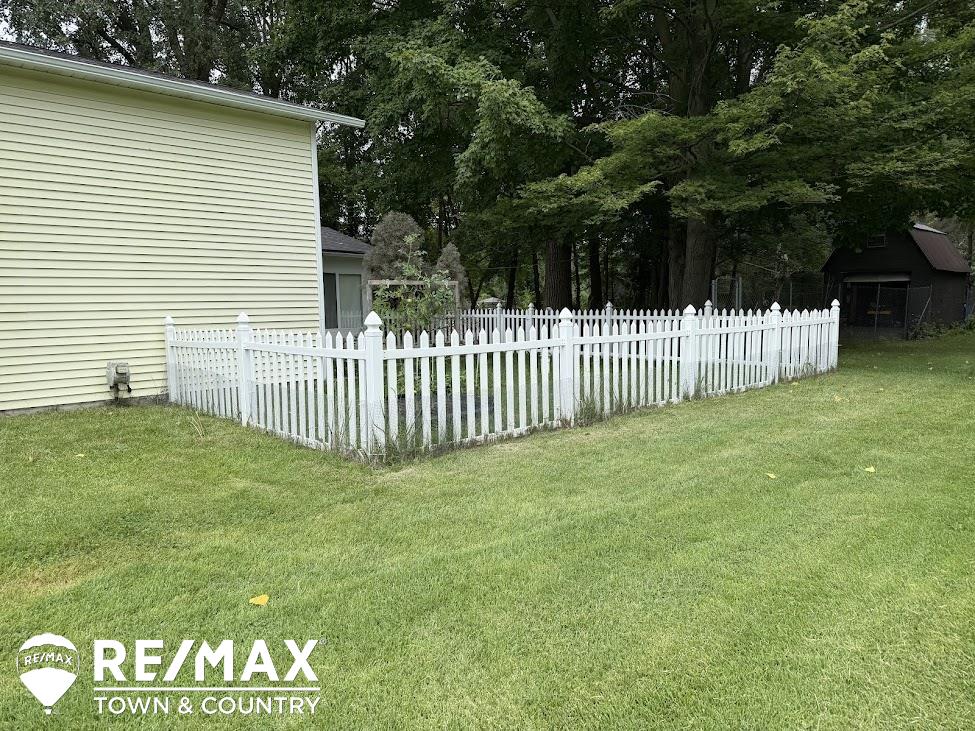 13496 North Lewis Road Clio, MI 48420 - Photo 4 of 53
